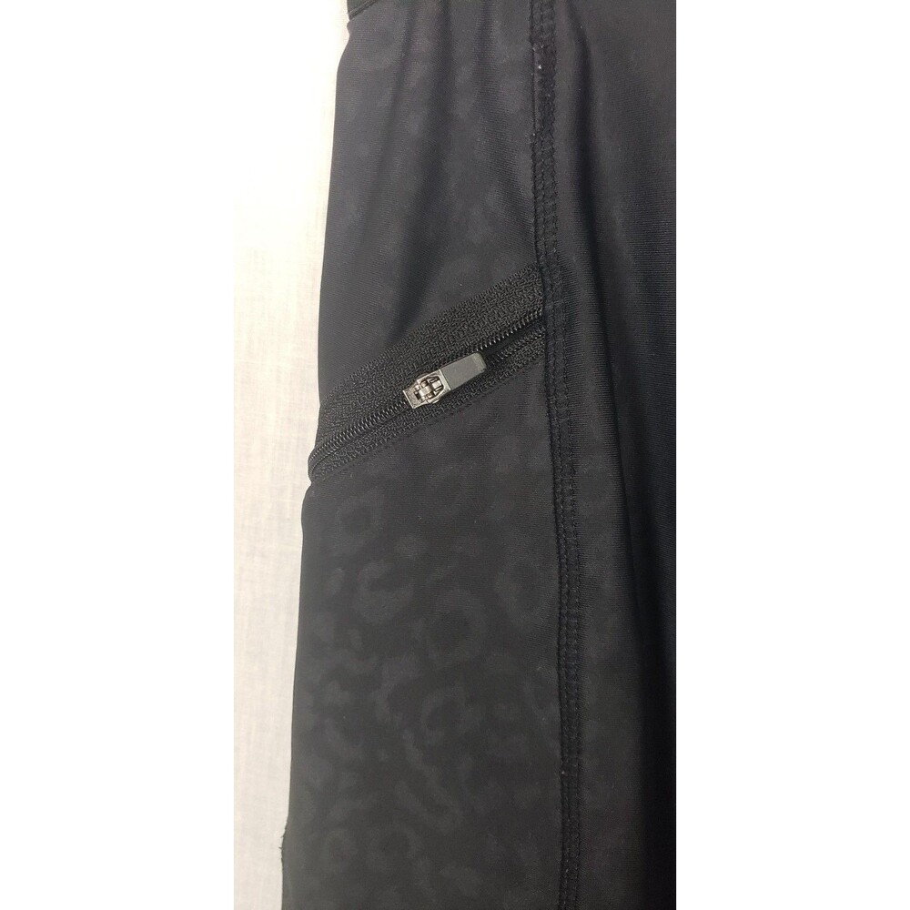 Actively Black Compression Shorts Womens L Black Zip Pockets Performance - Picture 3 of 8